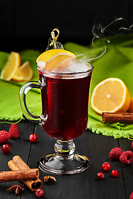 포토 JPG 해외이미지 조각 잔 근접촬영 사람없음 연기 과일주스 레몬 산딸기 스타아니스 시나몬 해외포토 식기 뷰포인트 과일 주스 파일형식 이미지허브