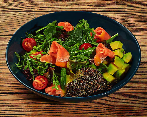 포토 JPG 해외이미지 그릇 방울토마토 근접촬영 사람없음 샐러드 아보카도 나무탁자 연어회 퀴노아 해외포토 식기 음식 뷰포인트 토마토 과일 탁자 곡류 생선회 연어 파일형식 이미지허브