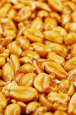 포토 JPG 해외이미지 실내 근접촬영 사람없음 아웃포커스 갈색 땅콩 에너지바 해외포토 음식 뷰포인트 컬러 촬영기법 내부 견과류 파일형식 이미지허브