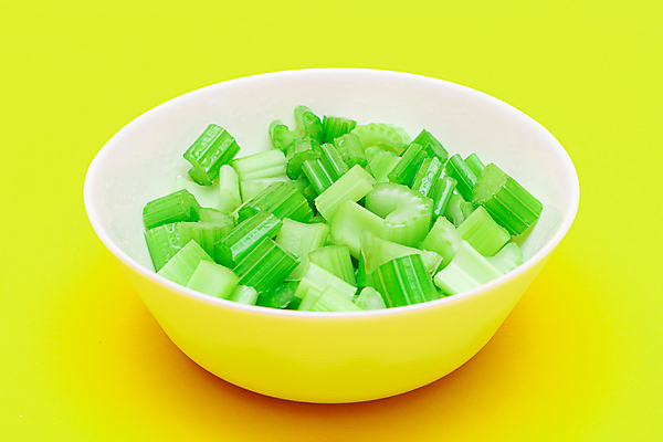 포토 JPG 해외이미지 스튜디오촬영 사람없음 초록색 노란색 신선 샐러리 건강식 그린푸드 비건음식 해외포토 음식 컬러 채소 실내 파일형식 비건 이미지허브