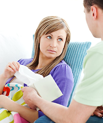 포토 JPG 해외이미지 백인 커플 결혼 백그라운드 거실 관계 남편 사람 두명 소파 고통 흰색 아내 조직 우아함 질병 거짓말 광 해로움 의료성형뷰티 해외202004 약함 해외포토 서양인 감정 컬러 컨셉 의자 의학 이벤트 파일형식