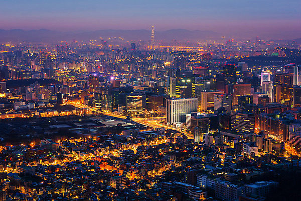 포토 JPG 해외이미지 아시아 여행 비즈니스 건축양식 산 서울 한국 풍경 사람없음 건물 도시풍경 사무실 탑 일몰 도시 도심 장면 지역 스카이라인 남쪽 랜드마크 해외202004 해외포토 건축물 건축 나라 노을 방향 파일형식