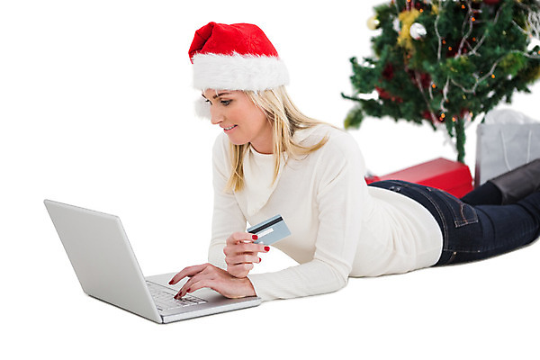 포토 JPG 해외이미지 백인 여자 행복 크리스마스장식 크리스마스 산타모자 한명 사람 성인 장식 30대 노트북 쇼핑 금발 크리스마스트리 축제 장식볼 축하 신용카드 흰배경 온라인쇼핑 전자상거래 체크카드 성인여자한명만 해외202004 해외포토 서양인 모자_잡화 1 헤어스타일 기념일 감정 백그라운드 컨셉 장년 금융 전자제품 흰색 온라인 여자한명만 성인여자만 파일형식