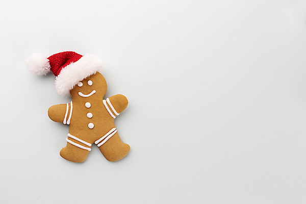 포토 JPG 해외이미지 크리스마스 크리스마스용품 실내 사람없음 흰배경 산타모양 진저맨 진저쿠키 카피스페이스 해외포토 모양 기념일 백그라운드 내부 산타클로스 쿠키 공백 흰색 용품 파일형식 이미지허브
