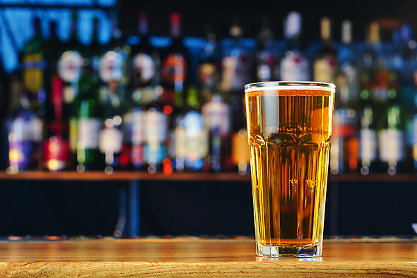 포토 JPG 해외이미지 한잔 맥주 실내 사람없음 아웃포커스 맥주잔 해외포토 1 술잔 주류 촬영기법 내부 파일형식 이미지허브