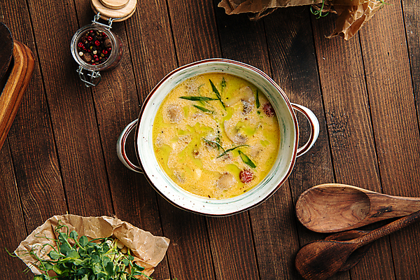 포토 JPG 해외이미지 접시 음식 부분 건강 요리 사람없음 식당 식사 사발 준비 유기농 나무배경 해외포토 식기 웰빙 백그라운드 상점 사기그릇 파일형식 이미지허브