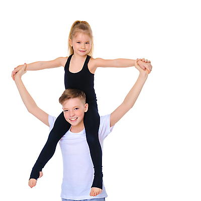 포토 JPG 해외이미지 백인 라이프스타일 응시 여자 남자 행복 감정 어린이 2 장난 가족 포옹 함께함 사랑 웃음 사람 소년 두명 카메라 우정 기쁨 흰색 표현 작음 형제 언니 걸음마 고립 남동생 해외포토 서양인 시선 컬러 컨셉 관계 안기 모션 표정 생활 친구 전자제품 크기 자매 동생 파일형식 이미지허브