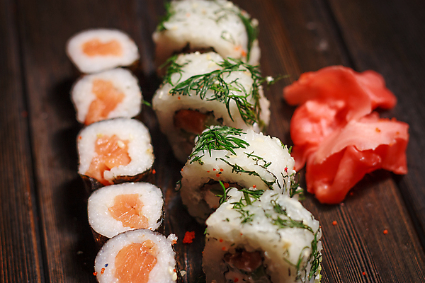 포토 JPG 해외이미지 사람없음 아웃포커스 롤스시 일본음식 해외포토 음식 촬영기법 초밥 파일형식 이미지허브