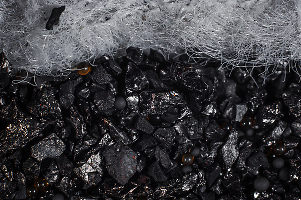 포토 JPG 해외이미지 사람없음 검은색 구멍 맛 플라스크 유기농 찌그러짐 구성 해외포토 웰빙 컬러 컨셉 실험기구 파일형식 이미지허브