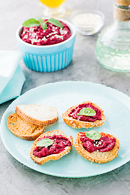 포토 JPG 해외이미지 접시 음식 빵 다이어트 채소 부분 탁자 샌드위치 마늘 이집트 요리 사람없음 세로 식사 저녁식사 펼침 신선 사발 기름 바게트 지중해 만취 먹기 크림 준비 반죽 점심식사 병아리콩 브루스케타 비트 아랍어 이스라엘 채식주의자 핸드메이드 비건 맛있는 튀르키예 해외포토 식기 아시아 바다 가구 모션 아프리카 콩 건강 사기그릇 채식 서아시아 술취함 파일형식 이미지허브