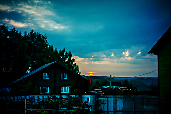 포토 JPG 해외이미지 디자인 실루엣 산업 벽 여행 백그라운드 패턴 밭 오렌지 자연 하늘 추상 따뜻함 사람없음 야외 건물 목재 빨간색 초록색 물 파란색 빛 울타리 햇빛 태양 일출 금속 검은색 황혼 일몰 봄 저녁 숲 철 질감 철사 새장 철조망 넘어짐 옛날 철강 수평선 국경 해외포토 자연요소 나무 건축물 계절 컬러 무늬 농업 과일 재료 모션 재질 촬영기법 담장 노을 야간 생태계 케이지 파일형식 이미지허브