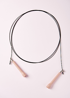 포토 JPG 스튜디오촬영 다이어트 건강 사람없음 하이앵글 건강관리 원형 오브젝트 줄넘기 분홍색배경 국내포토 도형 뷰포인트 분홍색 백그라운드 실내 관리 운동 파일형식