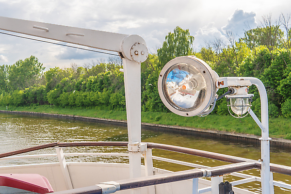 포토 JPG 해외이미지 라이프스타일 스포츠 바다 여행 요트 비즈니스 교통시설 휴가 항해 사람 앉기 사람없음 물 여름 친구 맑음 원형 보트 고급 크루즈 갑판 활 함선 네비게이션 드론 떠남 바하마 해외포토 자연요소 도형 계절 교통 컨셉 배_교통 관계 모션 날씨 생활 시설 파일형식 이미지허브