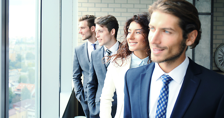 포토 JPG 해외이미지 직업 응시 남자 행복 비즈니스 사업가 성공 협력 노동자 함께함 서기 미소 정장 여러명 성인 내부 사무실 흰색 업무 비즈니스맨 자신감 그룹 동료 만족 경영자 긍정 팔 히스패닉 교차 경영 줄서기 해외포토 시선 옷 감정 컬러 다수 컨셉 관계 모션 표정 사람 신체부위 작업 직장인 리더 파일형식 이미지허브