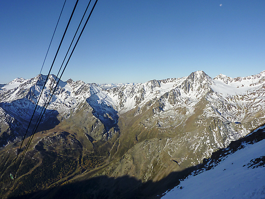포토 JPG 해외이미지 구름 문화 도로 여행 백그라운드 겨울 자연 하늘 휴가 산 파노라마 풍경 사람없음 책 초록색 여름 교회 이탈리아 발표 도서관 고독 숲 건축가 작가 사인 그림 빙하 알프스 천국 서명 무임승차 시인 해외포토 자연요소 직업 계절 교육 감정 유럽 길 컬러 종교건축 교통시설 촬영기법 건물 승차 생태계 파일형식 이미지허브