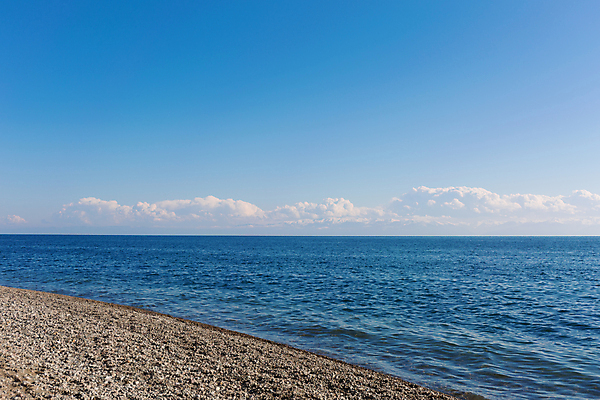 포토 JPG 해외이미지 호수 물결 선 파도 바다 여행 백그라운드 자연 하늘 표면 산 사람없음 야외 물 파란색 빛 우주 환경 젖음 흰색 만 내추럴 깊이 눈내림 수평선 해외포토 자연요소 컬러 눈_날씨 생태계 파일형식 이미지허브