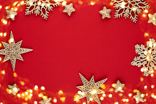포토 JPG 해외이미지 별 크리스마스장식 크리스마스 겨울 프레임 눈꽃 실내 사람없음 반짝임 하이앵글 눈송이 오브젝트 빛망울 눈꽃무늬 별모형 빨간배경 카피스페이스 해외포토 자연요소 계절 기념일 뷰포인트 백그라운드 무늬 모션 눈_날씨 내부 빨간색 빛 모형 공백 파일형식 이미지허브