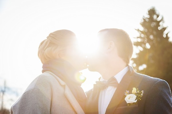 포토 JPG 해외이미지 커플 행복 감정 실루엣 결혼 2 데이트 오렌지 관계 하늘 결혼식 키스 함께함 사랑 사람 소년 사람없음 옆모습 태양 귀여움 성경 일몰 새벽 낭만 터치 열정 천국 강렬 정확 해외포토 자연요소 남자 어린이 뷰포인트 컨셉 과일 종교용품 촬영기법 이벤트 노을 애정표현 파일형식 이미지허브