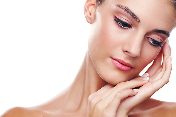 포토 JPG 해외이미지 여자 무표정 한명 상반신 성인 뷰티 성인여자한명만 내려보기 해외포토 1 감정 모션 표정 사람 여자한명만 성인여자만 파일형식 이미지허브