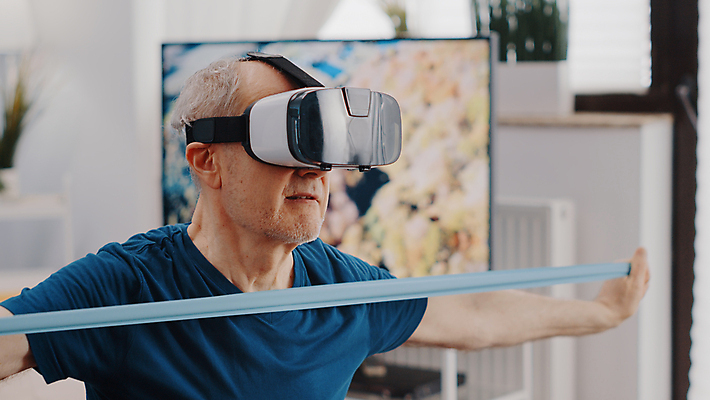 포토 JPG 해외이미지 라이프스타일 노년 남자 건강 한명 들기 상반신 옆모습 아웃포커스 운동복 운동 당기기 헬스밴드 노인남자한명만 VR기기 해외포토 1 옷 뷰포인트 모션 촬영기법 사람 성인 생활 기계 가상현실 남자한명만 노인남자만 파일형식 이미지허브