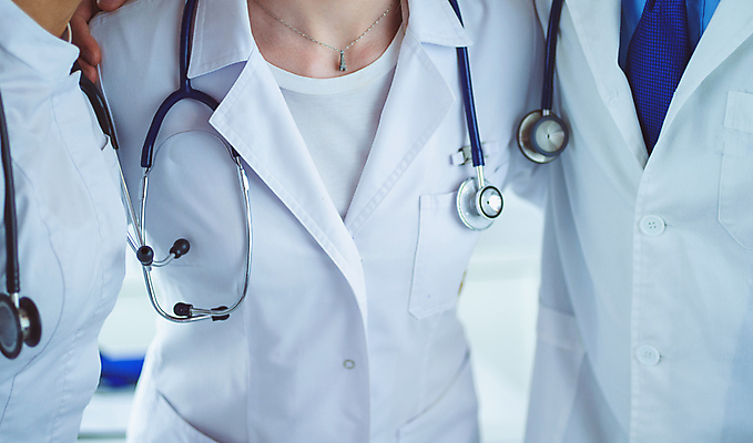 포토 JPG 해외이미지 직업 손 여자 남자 백그라운드 컨셉 비즈니스 손가락 청진기 성공 협력 함께함 건강 병원 사람 성인 사람없음 치료 친구 약 건강관리 간호사 의사 그룹 연결 큼 동료 돌봄 지원 통일 해외포토 의학 관계 의료기기 모션 관리 신체부위 의료진 크기 파일형식 이미지허브