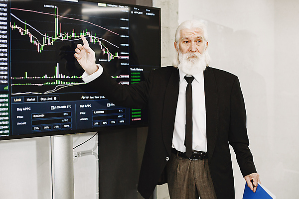 포토 JPG 해외이미지 백인 모델 1 남자 얼굴 백그라운드 비즈니스 성공 수염 한명 사람 정장 성인 사무실 유행 스크린 검은색 텔레비전 회색 흰색 비즈니스맨 자신감 클래식 고급 우아함 은퇴 콧수염 고립 옛날 정중 스타일 해외포토 서양인 옷 감정 컬러 컨셉 신체부위 전자제품 직장인 파일형식 이미지허브