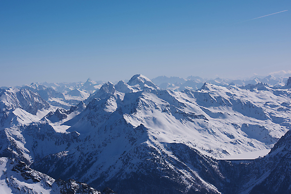 포토 JPG 해외이미지 주간 겨울 하늘 사람없음 야외 눈 알프스 겨울풍경 전경 설산 눈덮임 해외포토 자연요소 계절 유럽 컨셉 날씨 산 풍경 파일형식 탑뷰 이미지허브