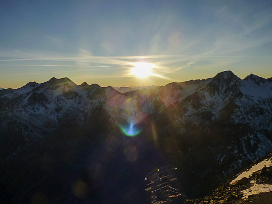 포토 JPG 해외이미지 문화 도로 여행 백그라운드 겨울 자연 하늘 휴가 산 파노라마 사람없음 책 초록색 교회 이탈리아 발표 도서관 고독 숲 건축가 작가 사인 그림 빙하 알프스 천국 서명 무임승차 해외포토 직업 계절 교육 감정 유럽 길 컬러 종교건축 교통시설 촬영기법 건물 승차 생태계 파일형식 이미지허브
