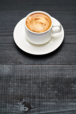 포토 JPG 해외이미지 커피 음료 백그라운드 패턴 재료 사람없음 컵 갈색 검은색 어둠 에너지 신선 뜨거움 맛 컵받침 오브젝트 질감 향기 아로마 향 에스프레소 카페인 해외포토 식기 컬러 컨셉 무늬 받침대 냄새 파일형식 이미지허브