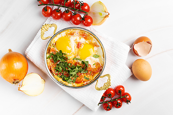 포토 JPG 해외이미지 서양음식 실내 사람없음 하이앵글 식탁보 흰배경 에그인헬 해외포토 음식 뷰포인트 백그라운드 내부 흰색 파일형식 이미지허브