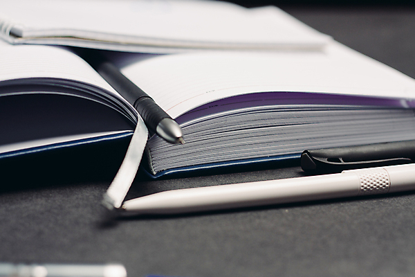 포토 JPG 해외이미지 비즈니스 근접촬영 사람없음 펜 다이어리 사무용품 오브젝트 해외포토 뷰포인트 문구용품 필기구 파일형식 이미지허브