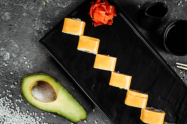 포토 JPG 해외이미지 전통 접시 아시아 음식 백그라운드 다이어트 밥 오이 치즈 새우 건강 어류 요리 동양인 사람없음 세트 식당 일본 검은색 식사 저녁식사 초밥 튀김 흰색 신선 해조류 맛 참치 먹기 장어 해산물 메뉴 날것 롤 아보카도 고립 캐비아 크림치즈 맛있는 해외포토 식기 나라 컬러 컨셉 채소 과일 식재료 모션 유제품 갑각류 인종 상점 수중동물 해양식물 일본음식 파일형식 이미지허브