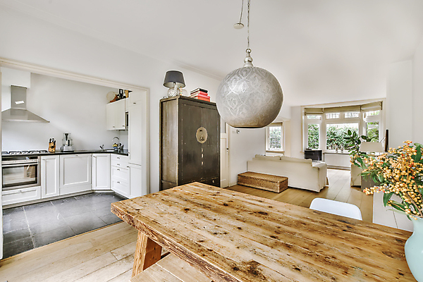 포토 JPG 해외이미지 거실 창문 전등 실내 사람없음 인테리어 소파 주방 꽃병 서랍장 조리대 심플 환풍기 나무탁자 해외포토 디자인 꽃 가구 의자 탁자 조명 내부 장비 파일형식 이미지허브