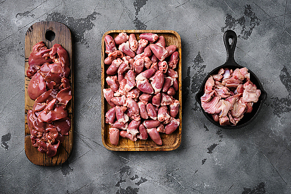 포토 JPG 해외이미지 생고기 사람없음 닭고기 냄비 나무도마 나무쟁반 해외포토 도마 쟁반 육류 목재 솥 파일형식 이미지허브