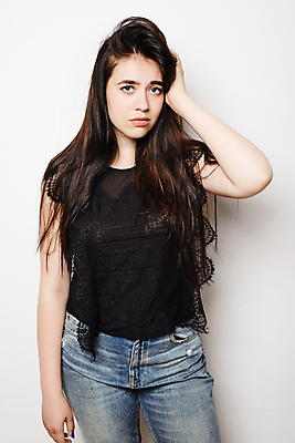 포토 JPG 해외이미지 백인 1 손 여자 감정 얼굴 비즈니스 스트레스 건강 피곤 한명 사람 성인 머리 유행 고통 슬픔 흰색 표현 좌절 질병 걱정 두통 문제 고립 부정적 심각 우울증 트러블 편두통 해외포토 서양인 컬러 컨셉 의학 신체부위 파일형식 이미지허브