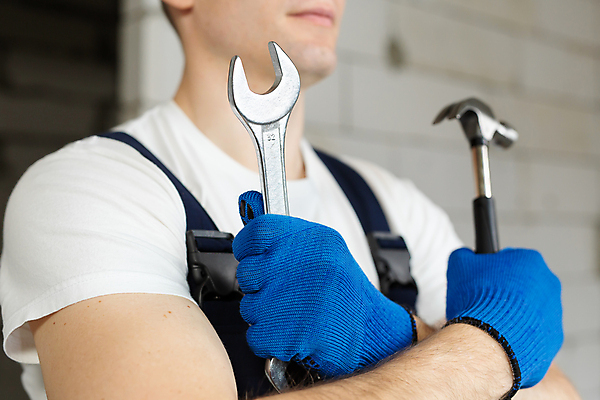 포토 JPG 해외이미지 직업 남자 산업 백그라운드 유니폼 비즈니스 열쇠 노동자 실내 한명 안전 사람 성인 건물 장비 건설현장 벨트 흰색 도구 공구 업무 엔지니어 수리 보호 감독 망치 안전모 헬멧 건축가 목수 감독관 공학 건축업자 계약자 고립 재주꾼 프로젝트 해외포토 1 건축물 잡화 옷 교육 건축 컬러 컨셉 건설업 내부 작업 기술자 안전장비 보호장비 계약 파일형식 이미지허브