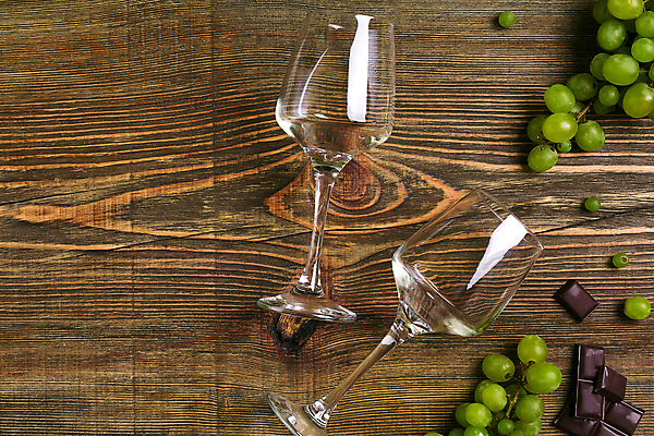 포토 JPG 해외이미지 백그라운드 와인잔 포도 사람없음 목재 와인 초콜릿 축하 카피스페이스 해외포토 나무 컨셉 술잔 과일 재료 디저트 주류 공백 파일형식 이미지허브