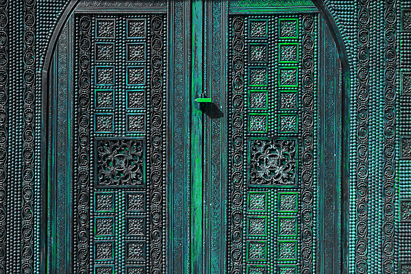 포토 JPG 해외이미지 전통 디자인 아시아 문화 벽 여행 백그라운드 꽃무늬 패턴 일러스트 건축양식 벽지 출입구 이스탄불 미술 사람없음 목재 장식 컬러풀 갈색 문 수확 골동품 화려 역사 이슬람교 묘사 질감 모스크 대문 정사각형 기하학 구식 엘리먼트 옛날 핸드메이드 스타일 해외일러스트 도형 나무 건축 꽃 나라 종교 컬러 컨셉 무늬 농업 재료 문화예술 파일형식 튀르키예 이미지허브