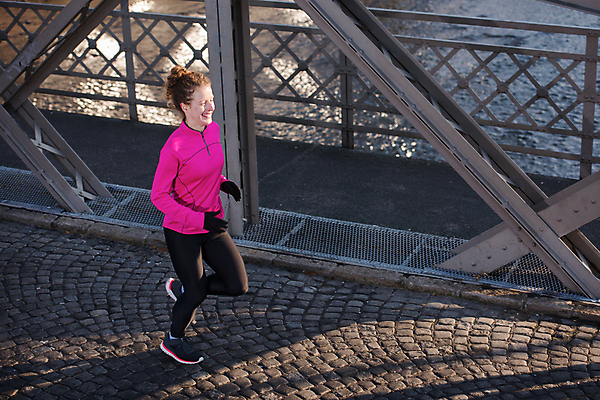 포토 JPG 해외이미지 전신 라이프스타일 여자 아침 건강 한명 성인 야외 옆모습 운동복 달리기 조깅 유산소운동 러닝 성인여자한명만 해외포토 주간 1 옷 뷰포인트 모션 사람 생활 운동 여자한명만 성인여자만 파일형식 이미지허브