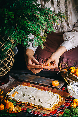 포토 JPG 해외이미지 접시 열매 음식 백그라운드 다이어트 과일 휴가 디저트 치즈 건강 요리 사람없음 빨간색 과자 케이크 식당 계란 식사 카페 빵집 흰색 축하 신선 생일 고급 달콤 맛 아침식사 설탕 자르기 굽기 먹기 민트 크림 롤 칼로리 머랭 페스츄리 핸드메이드 맛있는 해외포토 식물 식기 기념일 빵 컬러 컨셉 모션 유제품 상점 알 구이 허브 파일형식 이미지허브