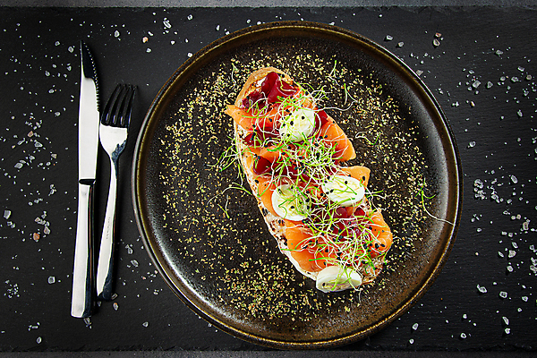 포토 JPG 해외이미지 접시 음식 빵 백그라운드 컨셉 다이어트 건강 요리 사람없음 초록색 컬러풀 계란 검은색 저녁식사 어둠 튀김 신선 사발 아침식사 먹기 칼로리 바질 건강식 루꼴라 브루스케타 삶기 맛있는 해외포토 식기 컬러 채소 모션 알 식사 사기그릇 파일형식 이미지허브