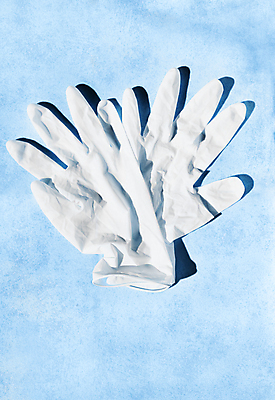 포토 JPG 해외이미지 스튜디오촬영 직업 장갑 백그라운드 실내 병원 안전 사람없음 파란색 약 건강관리 수술 전문직 보호 파란배경 외과 돌봄 라텍스 위생관리 살균 카피스페이스 해외포토 잡화 컬러 컨셉 의학 모션 건강 관리 내부 치료 공백 파일형식 이미지허브