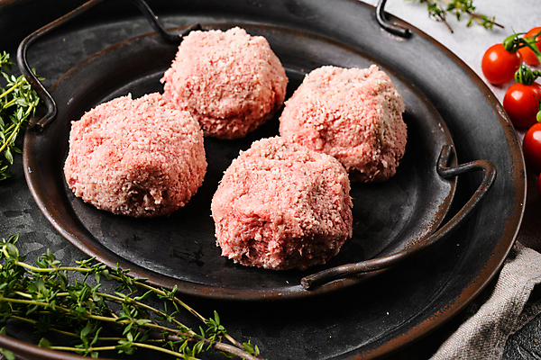 포토 JPG 해외이미지 식재료 방울토마토 생고기 사람없음 냄비 미트볼 날것 패티 다진고기 해외포토 음식 토마토 육류 솥 파일형식 이미지허브