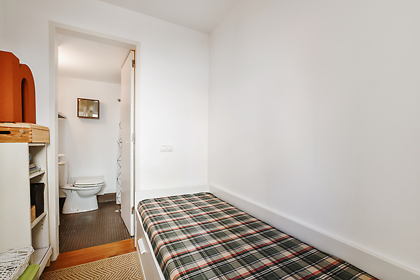 포토 JPG 해외이미지 실내 사람없음 인테리어 문 깨끗함 침대 화장실 변기 해외포토 디자인 가구 컨셉 내부 파일형식 이미지허브