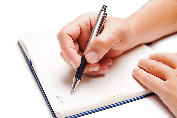 포토 JPG 해외이미지 손 남자 종이 백그라운드 컨셉 비즈니스 손가락 탁자 관리 한명 사람 책 금융 사무실 펜 우주 다이어리 쪽지 공책 공백 달력 흰색 기록 잡기 업무 비즈니스맨 오픈 잡지 계획 책상 사인 문서 약속 페이지 결재 고립 필기체 해외포토 문자 1 컬러 가구 모션 문구용품 신체부위 간행물 경제 필기구 사무용품 작업 직장인 파일형식 이미지허브