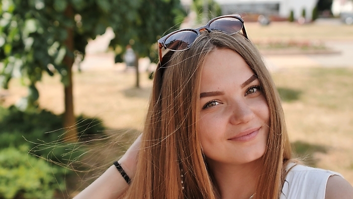 포토 JPG 해외이미지 백인 라이프스타일 공원 여자 행복 호수 얼굴 어린이 백그라운드 자연 휴가 휴식 건강 한명 웃음 사람 동양인 성인 야외 초록색 뷰티 맑음 봄 자유 흰색 고립 염원 해외포토 서양인 1 계절 공공시설 감정 컬러 컨셉 날씨 표정 인종 생활 신체부위 생태계 파일형식 이미지허브