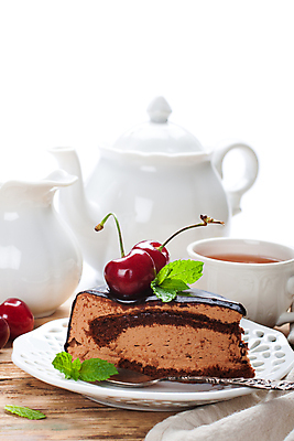 포토 JPG 해외이미지 식기 음식 조각 백그라운드 텍스트 부분 디저트 건강 사람없음 장식 컵 케이크 식당 초콜릿 식사 어둠 카페 빵집 흰색 체리 우아함 달콤 아침식사 굽기 먹기 크림 레시피 칼로리 코코아 충동구매 점심식사 고립 무스 옛날 타르트 페스츄리 해로움 핸드메이드 카피스페이스 해외포토 음료 빵 컬러 컨셉 과일 모션 쇼핑 상점 공백 맛 구이 파이_빵 과소비 파일형식 이미지허브