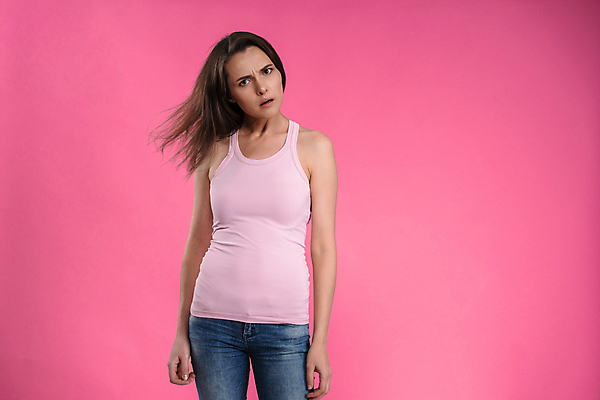 포토 JPG 해외이미지 백인 모델 직업 손 응시 여자 얼굴 분홍색 백그라운드 비즈니스 사업가 성공 스트레스 한명 서기 사람 성인 사무실 뷰티 건강관리 고통 흰색 업무 질병 고민 경영자 두통 내추럴 경영 고립 편두통 카피스페이스 해외포토 서양인 1 시선 감정 컬러 컨셉 의학 모션 건강 관리 신체부위 공백 작업 리더 파일형식 이미지허브