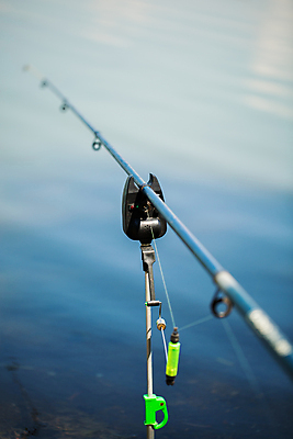 포토 JPG 해외이미지 계절 호수 선 스포츠 파도 바다 여행 백그라운드 자연 하늘 낚시 휴가 휴식 어류 취미 사람없음 야외 물 파란색 강 태양 맑음 침묵 장비 흰색 연못 잡기 보트 큼 낚시꾼 봉 얼레 깊이 민물 해외포토 자연요소 컬러 컨셉 배_교통 모션 레저 날씨 수중동물 소리 크기 생태계 파일형식 이미지허브