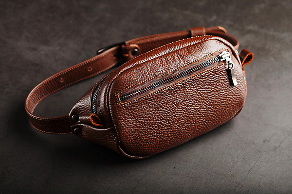 포토 JPG 해외이미지 나무 모델 디자인 옷 여자 포즈 백그라운드 패턴 서류가방 가방 추상 사람 사람없음 뷰티 갈색 유행 우주 여행가방 검은색 어둠 회색 핸드백 짐 지갑 고급 우아함 닫기 가죽 허리 오브젝트 질감 팩 지퍼 내추럴 고립 스타일 해외포토 식물 잡화 컬러 컨셉 무늬 모션 신체부위 화장품 파일형식 이미지허브